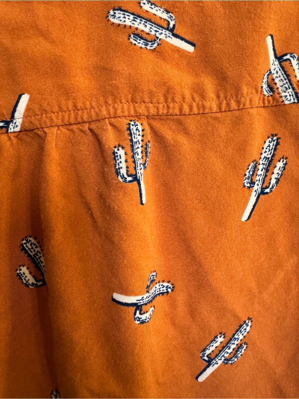 Women’s Short-Sleeve Button-Down Shirt in Rust Orange with Pink Cactus Print - Picture 6 of 8